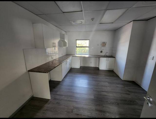 BUSINESS FOR SALE IN HIGHVELD